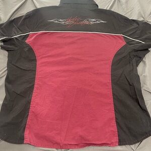 Harley-Davidson Black and burgundy Shirt EUC